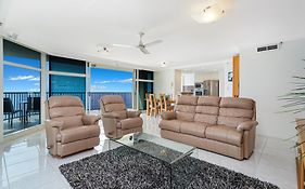 Stunning 2Br Beachfront Sub-Penthouse
